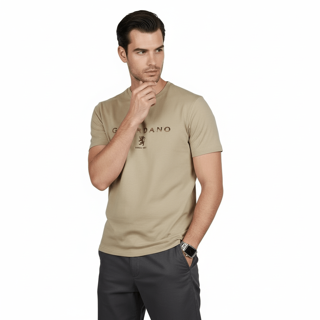 Men's Cotton Signature Print Slim Fit Tee S - Shop Giordano