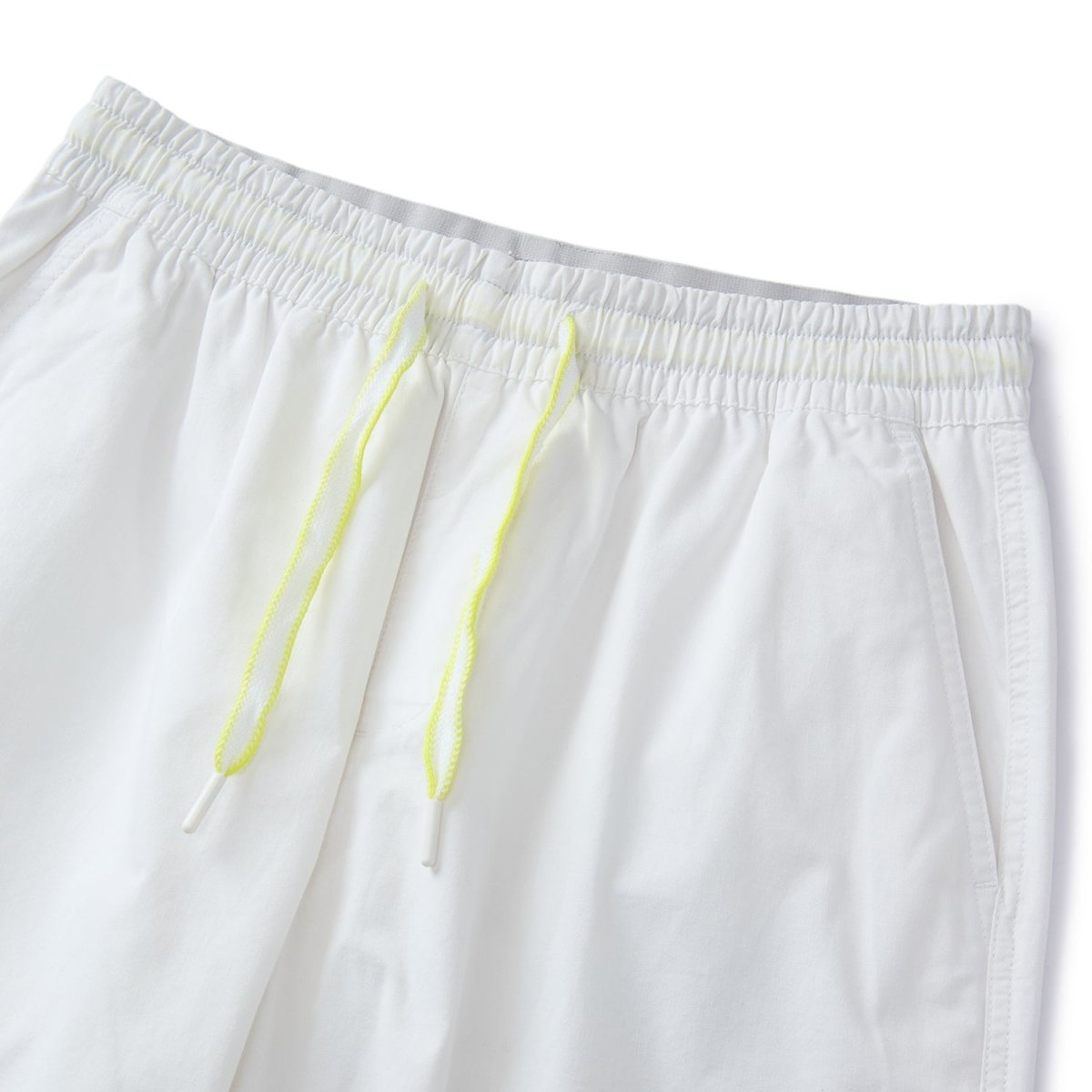Men's Cotton Twill Bermuda Shorts - Giordano