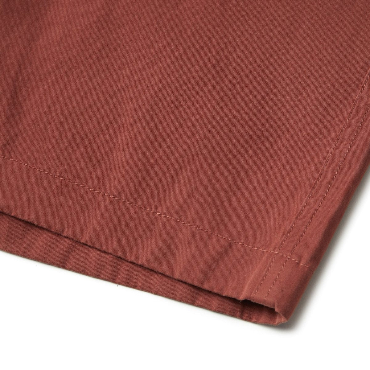 Men's Cotton Twill Bermuda Shorts: Slim Fit, Elastic Waist, Ultimate Comfort - Giordano