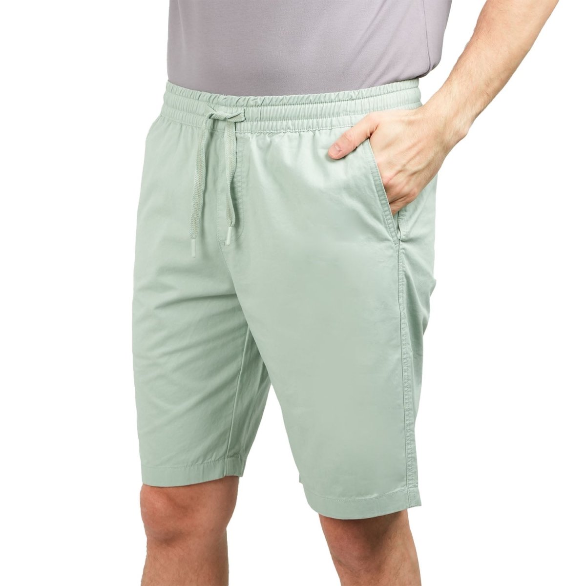 Men's Cotton Twill Bermuda Shorts: Slim Fit, Elastic Waist, Ultimate Comfort - Giordano