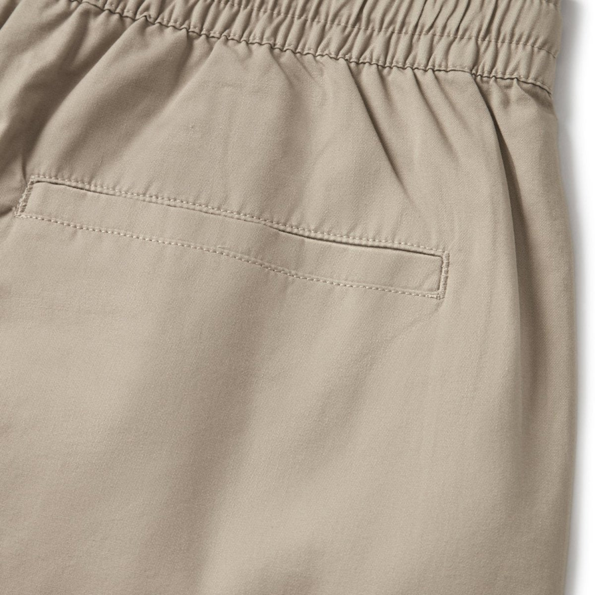 Men's Cotton Twill Cargo Shorts: Relaxed Fit, Elastic Waist Comfort - Giordano