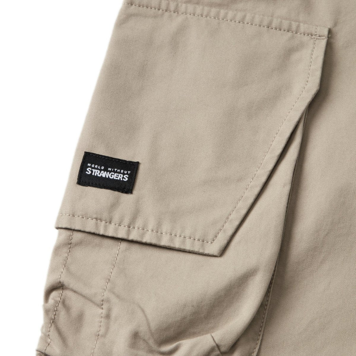 Men's Cotton Twill Cargo Shorts: Relaxed Fit, Elastic Waist Comfort - Giordano