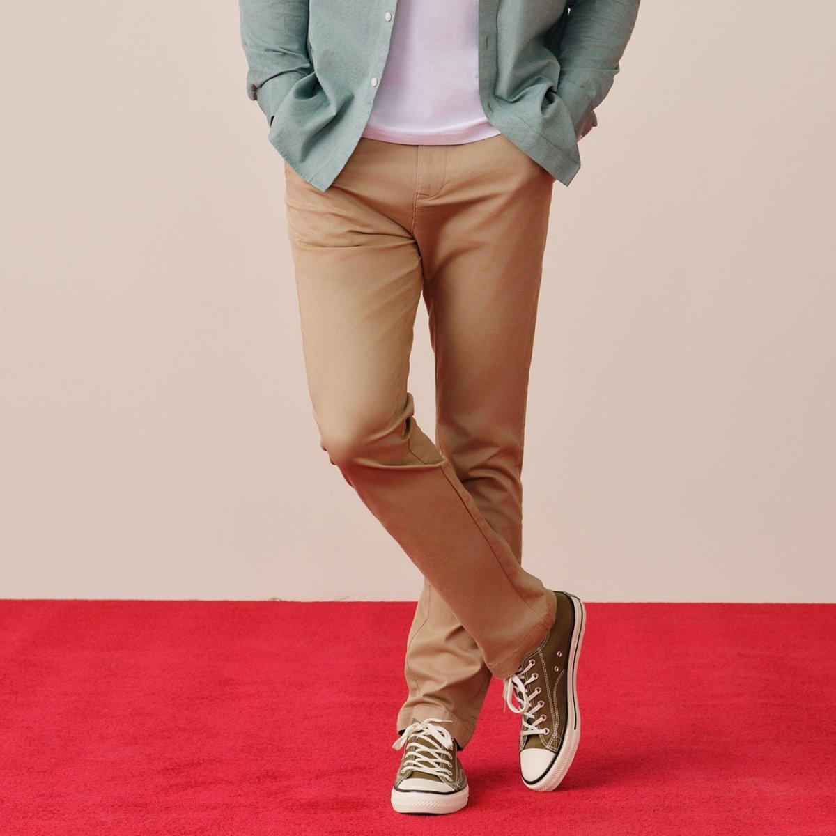 Men's Easy Care Khakis - Giordano
