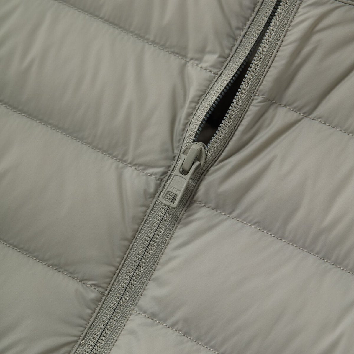 Giordano Men's Full-Zip Seasonal Nylon Duck Down Jacket - Premium Jackets