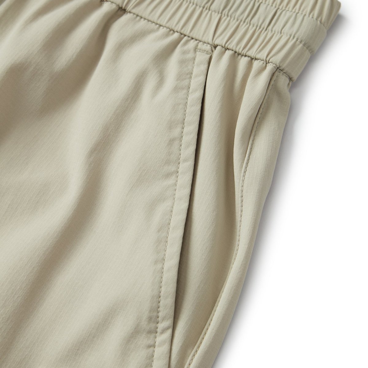 Men's G - Motion Bermuda Shorts - Giordano