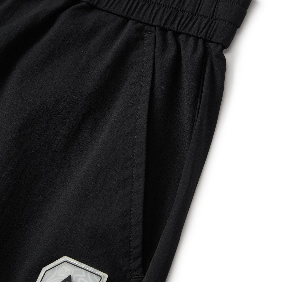 Giordano Men's G-Motion Bermuda Shorts - Premium Shorts