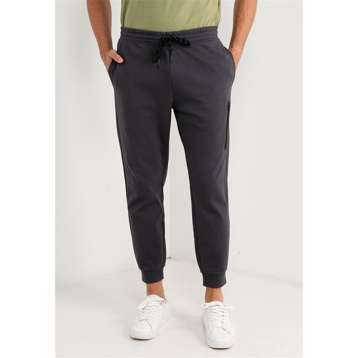 Men's G - Motion Joggers - Giordano