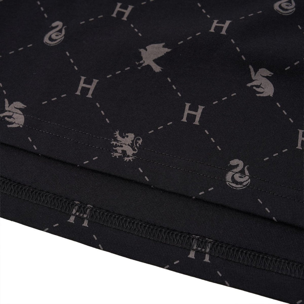 Men's Harry Potter Cotton Short Sleeve All - Over Print Tee - Limited Edition Collection S - Shop Giordano