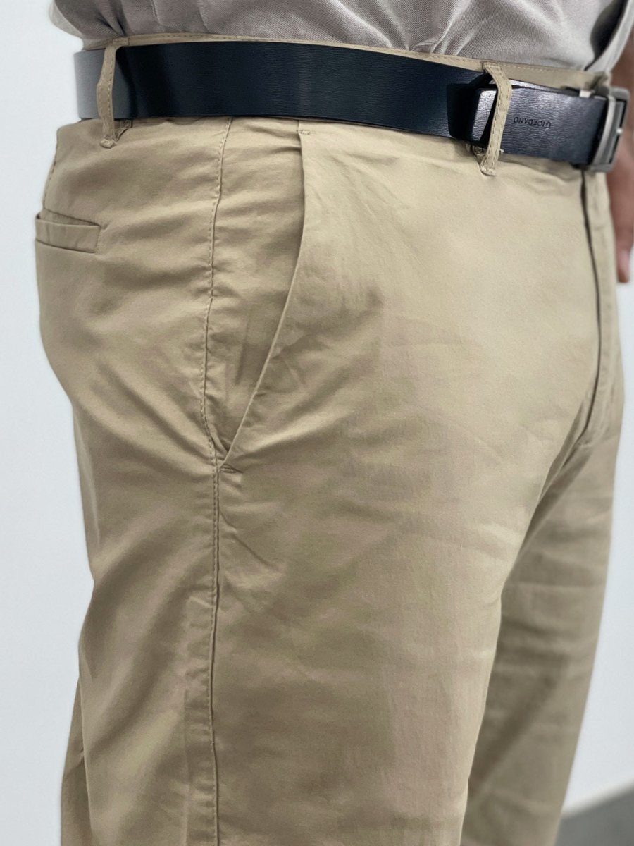Giordano Men's Khakis - Premium Pants