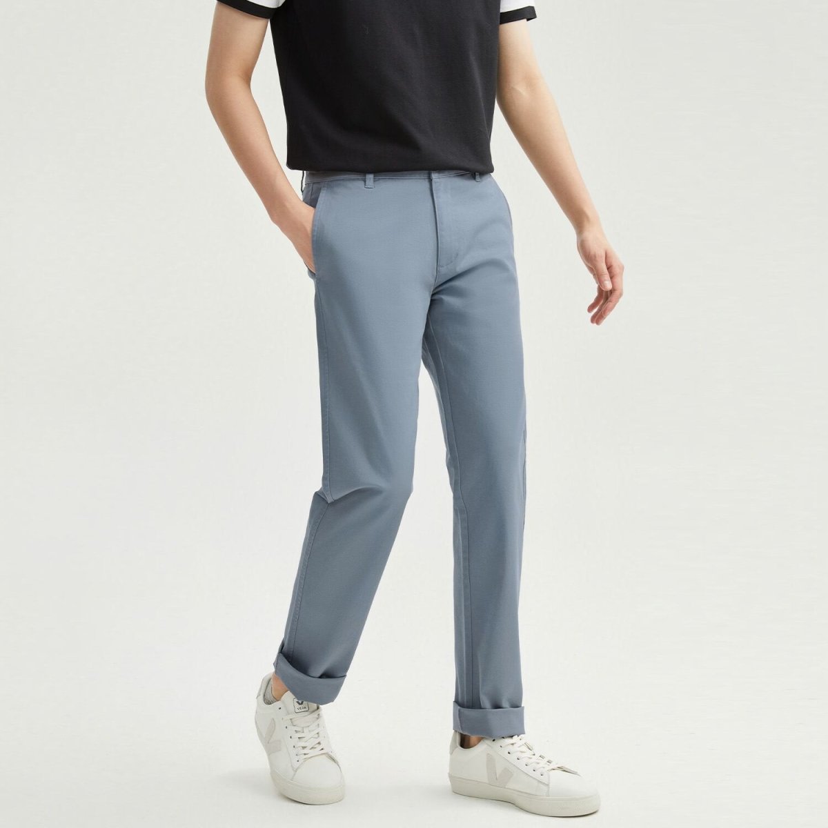 Men's Lightweight Slim Tapered Khakis 29 - Shop Giordano