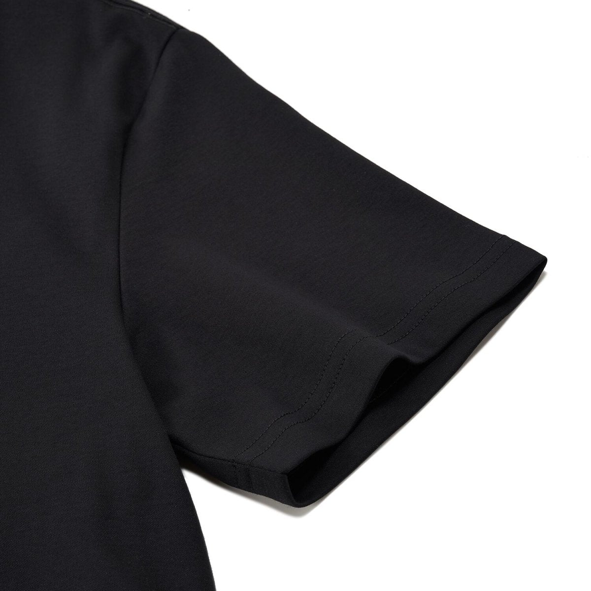 Men’S Liquid Touch Slim Fit Cotton Crew Neck Tee With Chest Pocket - Giordano