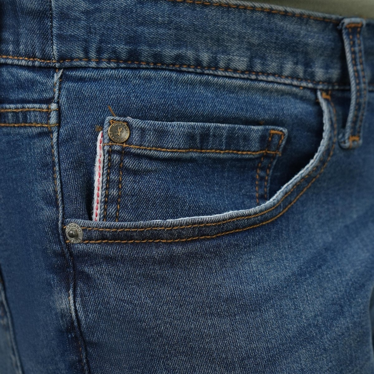 Giordano Men's Low Rise Skinny Taper Stretch Denim Jeans - first_variant_option_2 Premium Jeans for Giordano