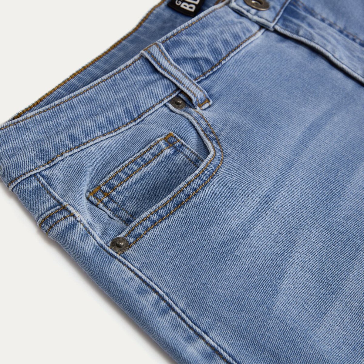 Men's Mid - Rise Regular Fit Denim Jeans 31 - Shop Giordano