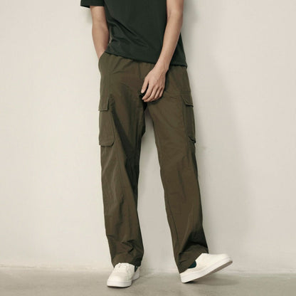 Men's Nylon - Cotton Plain Weave Regular Fit Pant | Korea Collection - Giordano