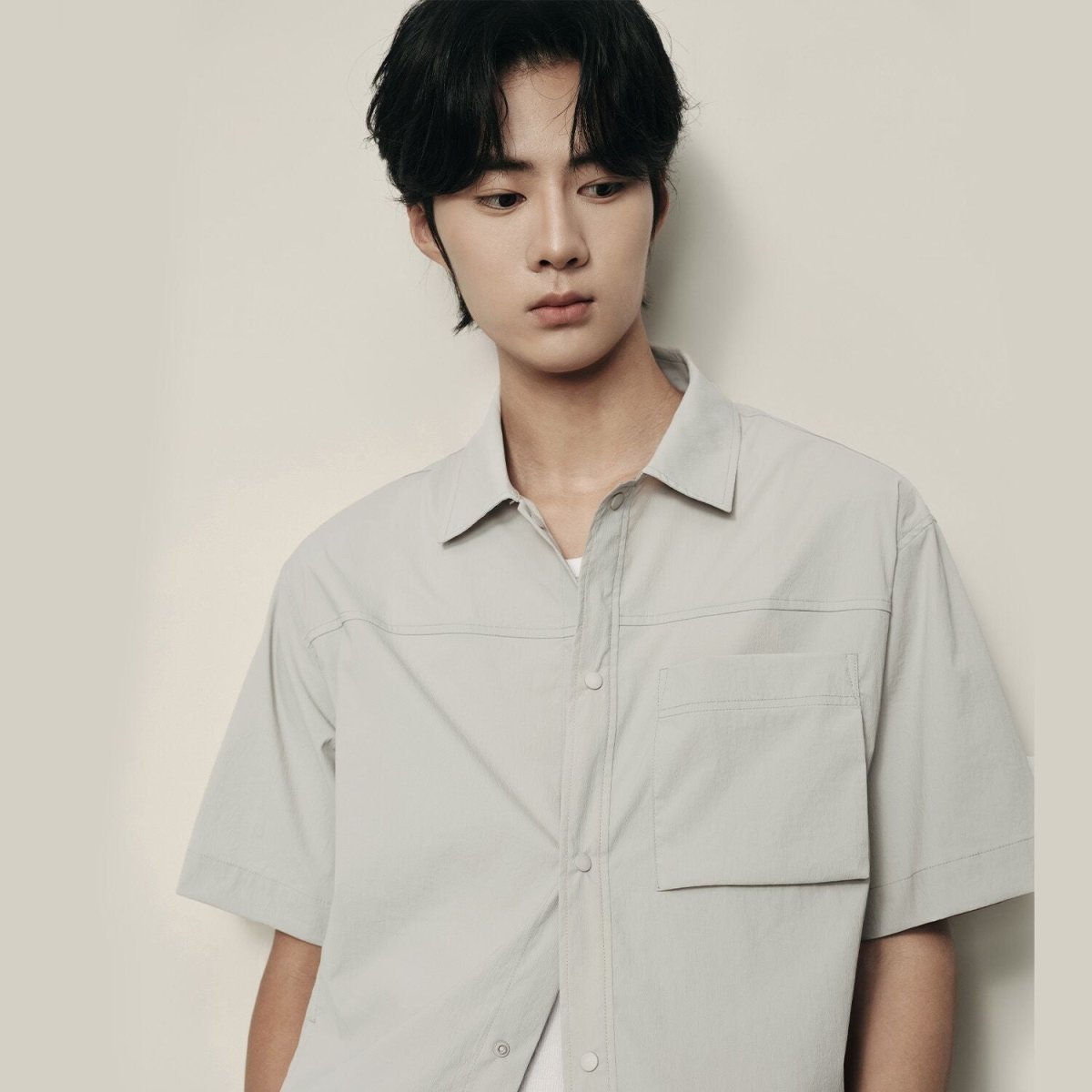 Men’S Nylon Stretch Short Sleeve Shirt – Lightweight & Water - Resistant | Korea Collection - Giordano