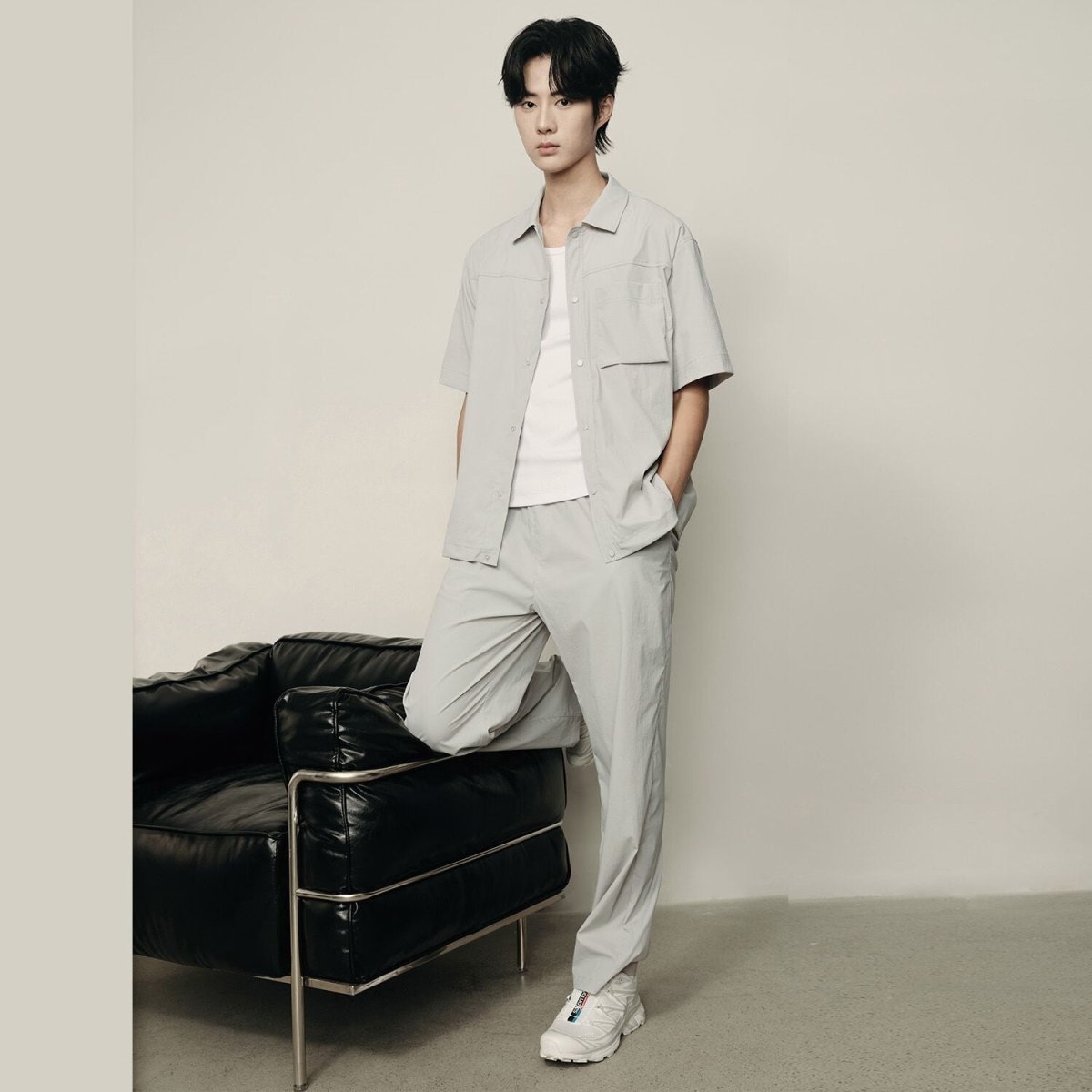 Men’S Nylon Stretch Short Sleeve Shirt – Lightweight & Water - Resistant | Korea Collection - Giordano