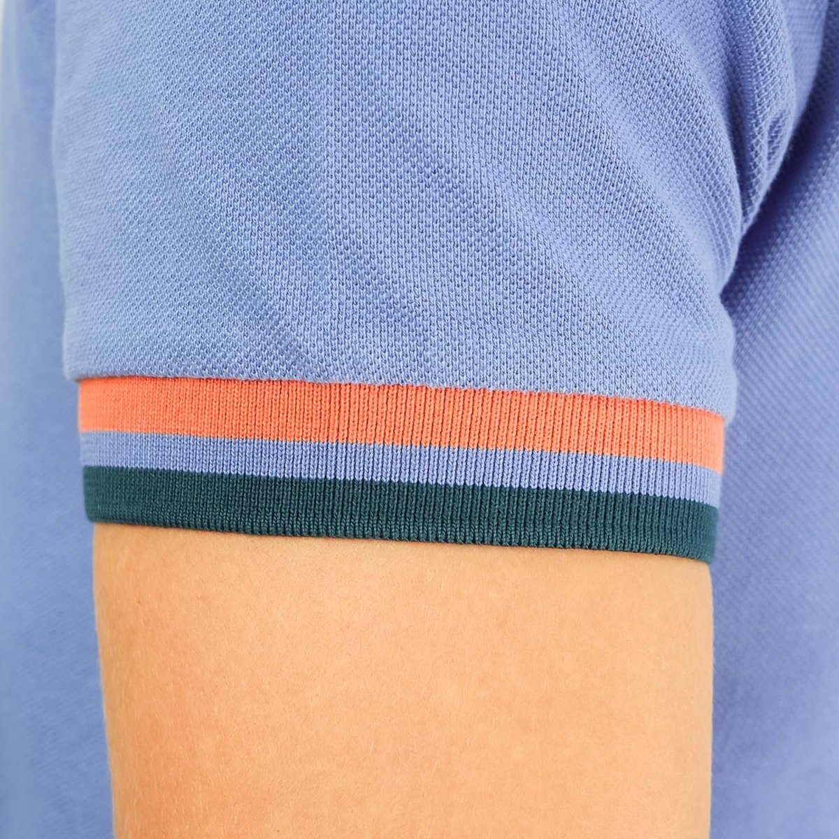 Men's Performance Polo: Classic Piqué, Tipped Collar, Embroidered Detail - Giordano