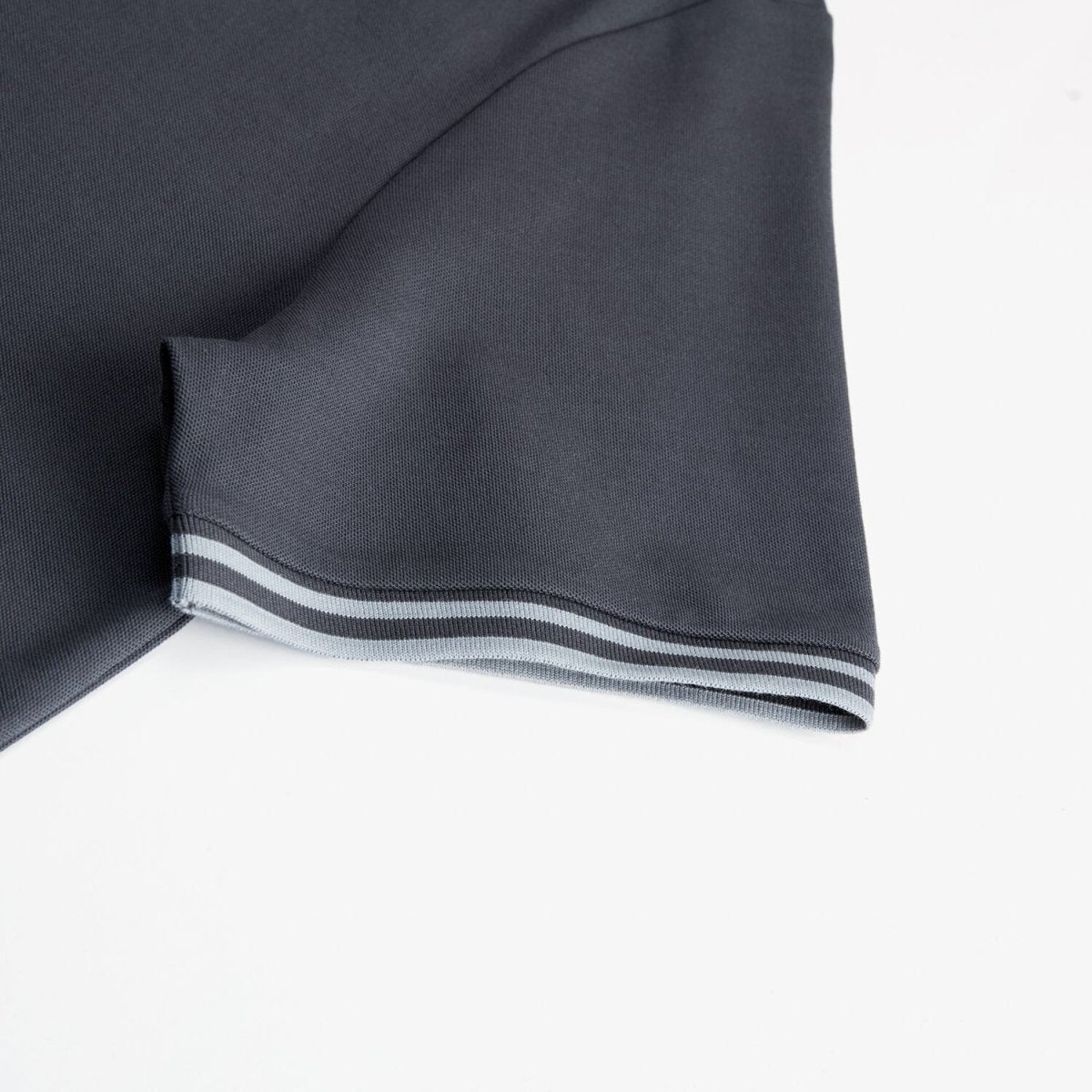 Men's Pique Solid Polo S - Shop Giordano