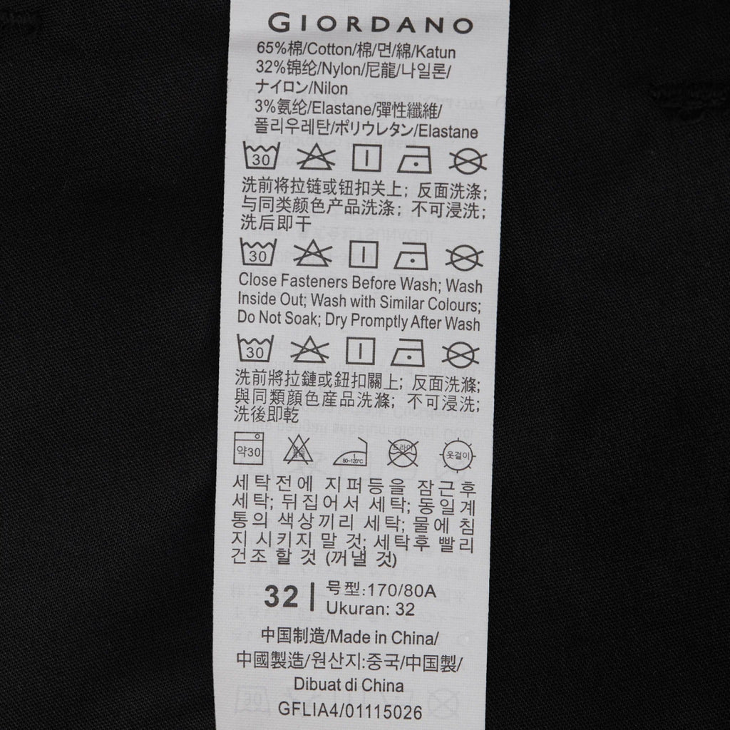 Giordano Men's Regular Tapered Khaki Pants - Premium Pants