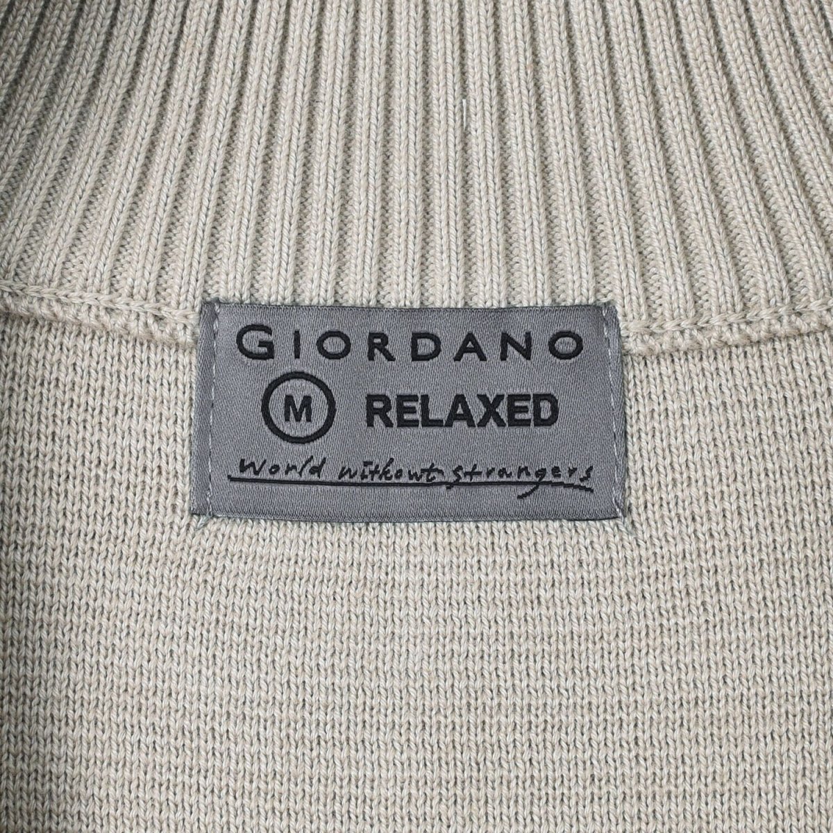 Men’S Relaxed Fit Mock Neck Half - Zip Textured Sweater S - Shop Giordano