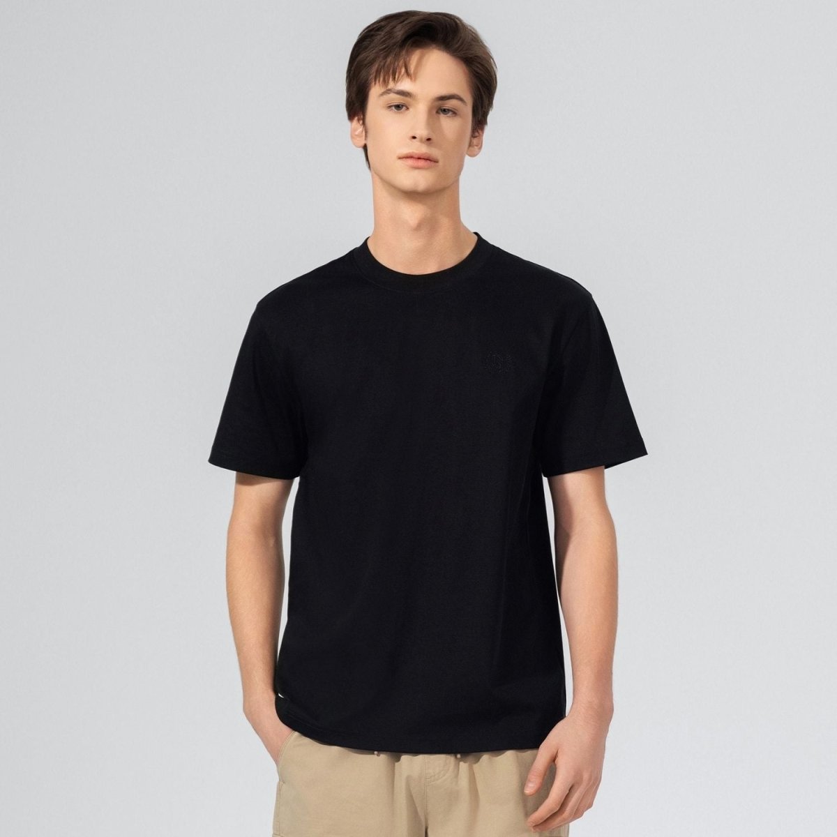 Men's Slim Fit Liquid Touch Smart Collar Tee - Giordano