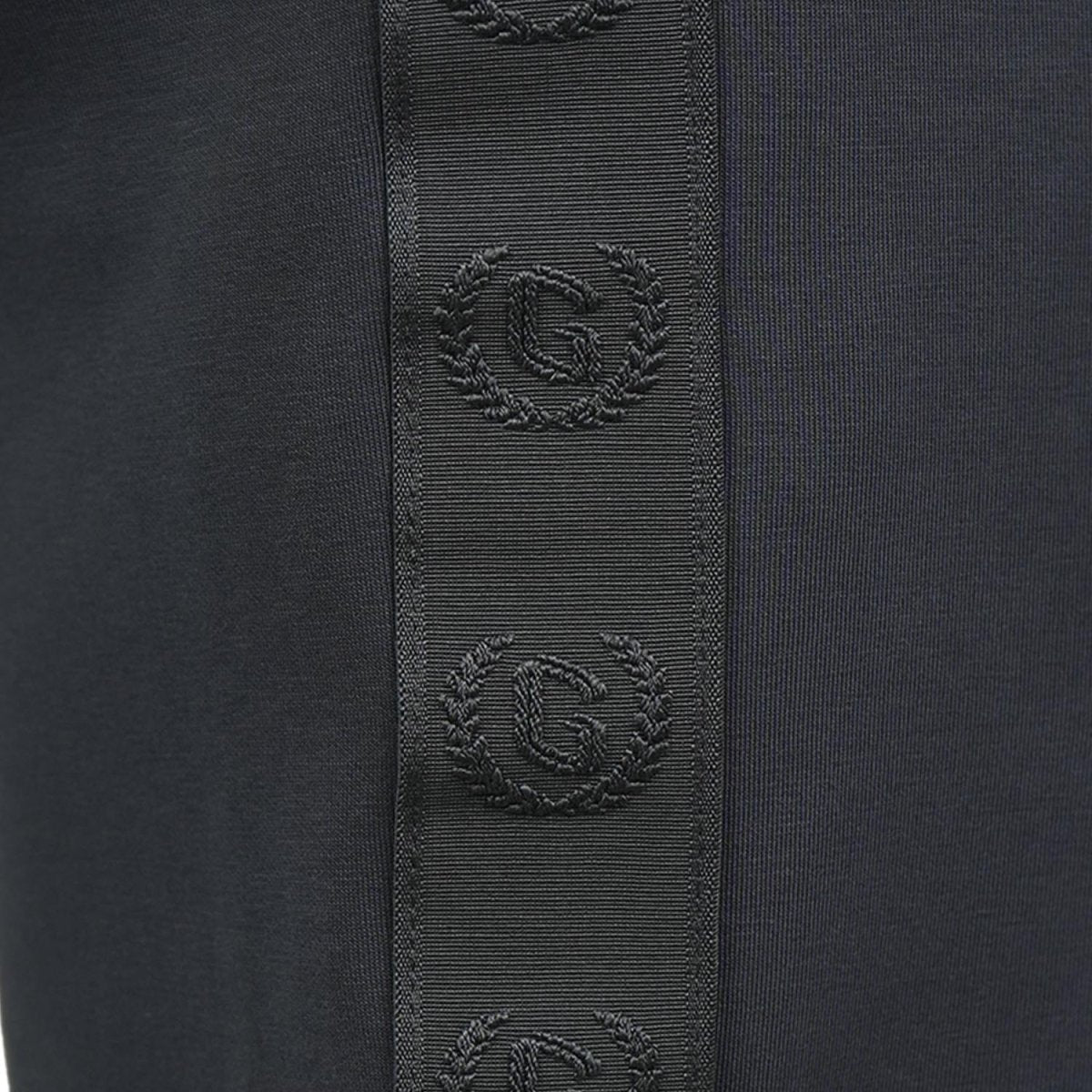 Men's Slim Fit Mid - Rise Interlock Jogger Pants S - Shop Giordano