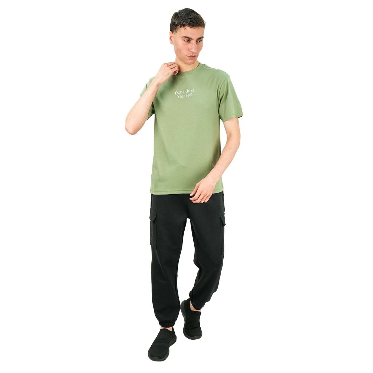 Giordano Men's Slim Fit Print Tee - Cotton Jersey, Crew Neck, Short Sleeve - Premium Print Tee
