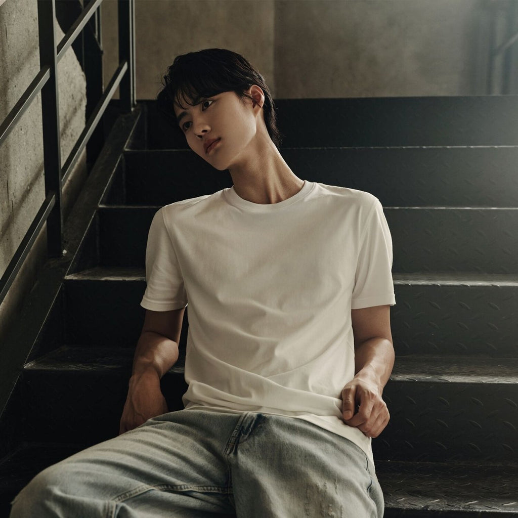 Men’S Slim Fit Tee –Lightweight & Everyday Comfort | Korea Collection S - Shop Giordano