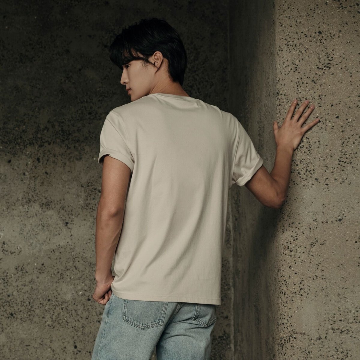 Men’S Slim Fit Tee –Lightweight & Everyday Comfort | Korea Collection - Giordano
