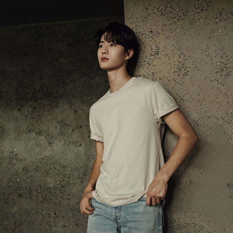 Men’S Slim Fit Tee –Lightweight & Everyday Comfort | Korea Collection S - Shop Giordano