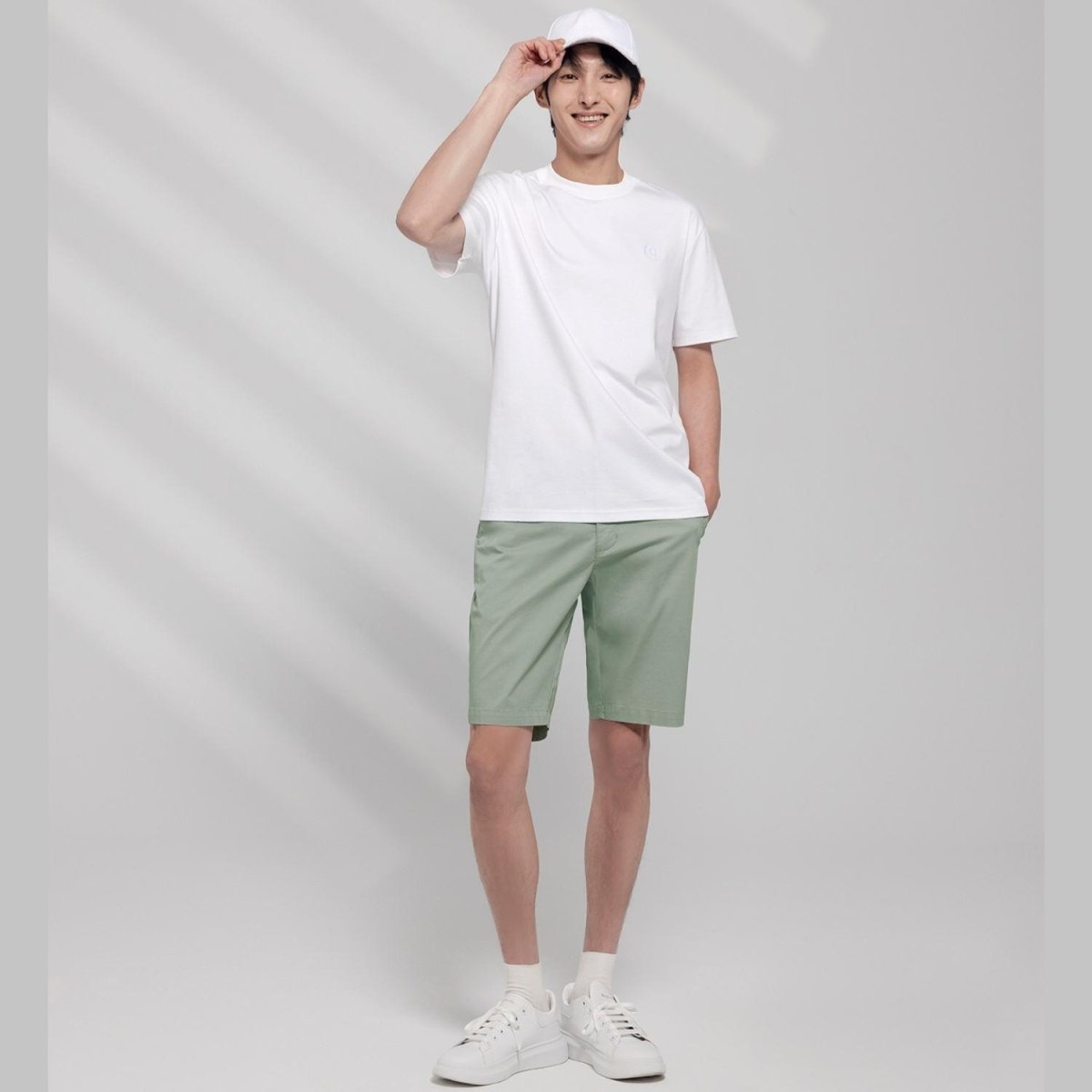 Men's Slim Fit Twill Shorts - Comfortable & Flexible - Giordano