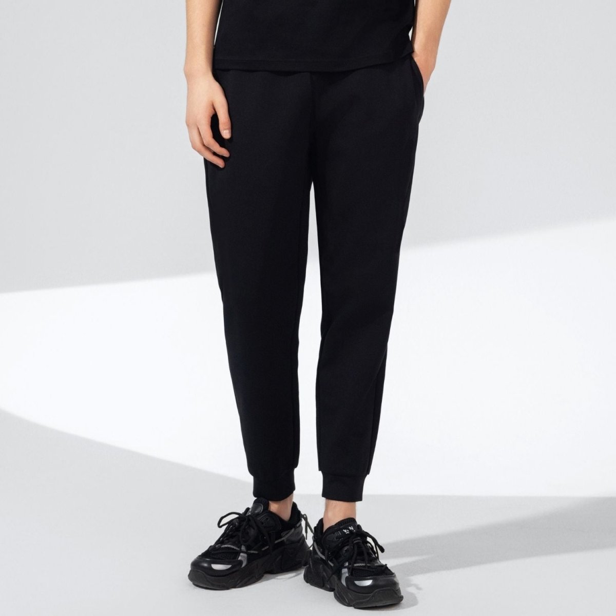 Men's Slim Tapered Fit Jogger Pants - Giordano