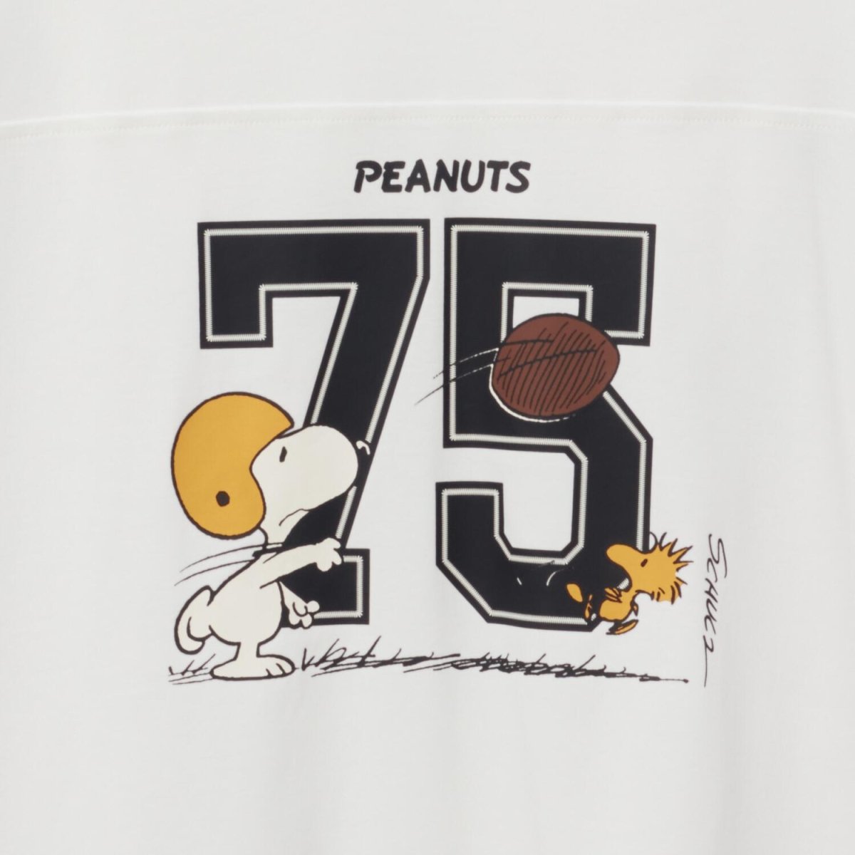 Giordano Men's Snoopy Peanuts 75 Football Print Tee - Premium Print Tee