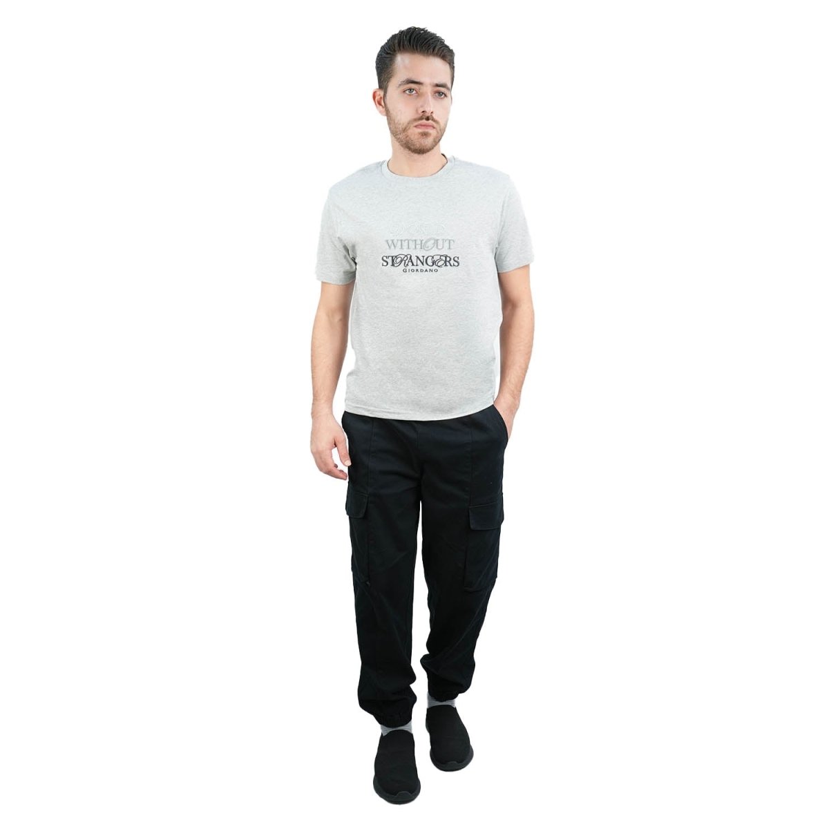 Men's World Without Strangers Print Tee - Slim Fit, Crew Neck, Cotton - Giordano