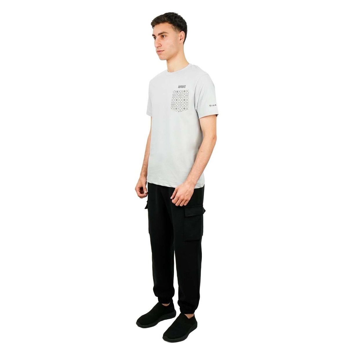 Giordano Men's World Without Strangers Print Tee - Slim Fit, Crew Neck, Cotton - Premium Print Tee