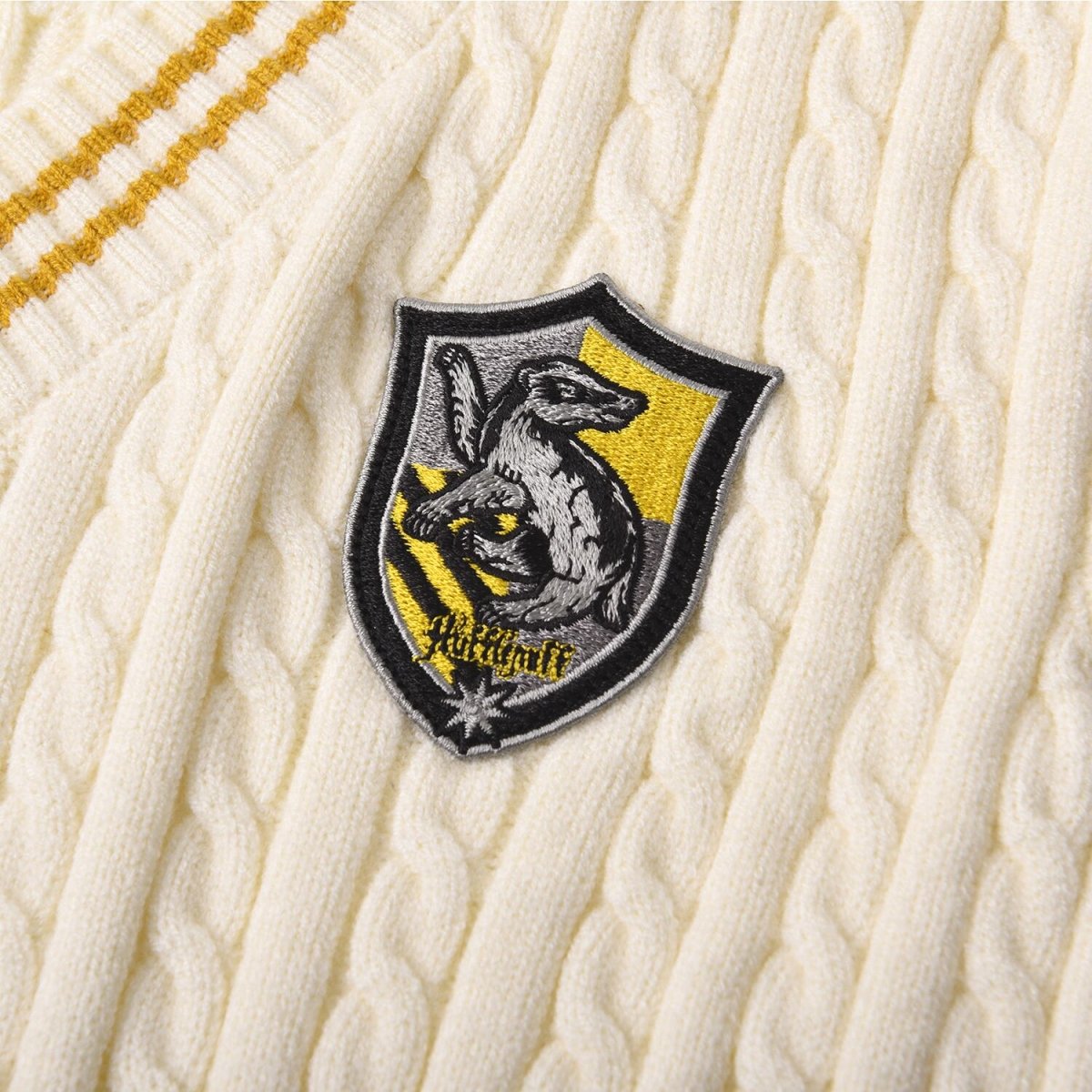 Women Harry Potter Sleeveless V - Neck Cable Knit Sweater Vest - Limited Edition Collection S - Shop Giordano