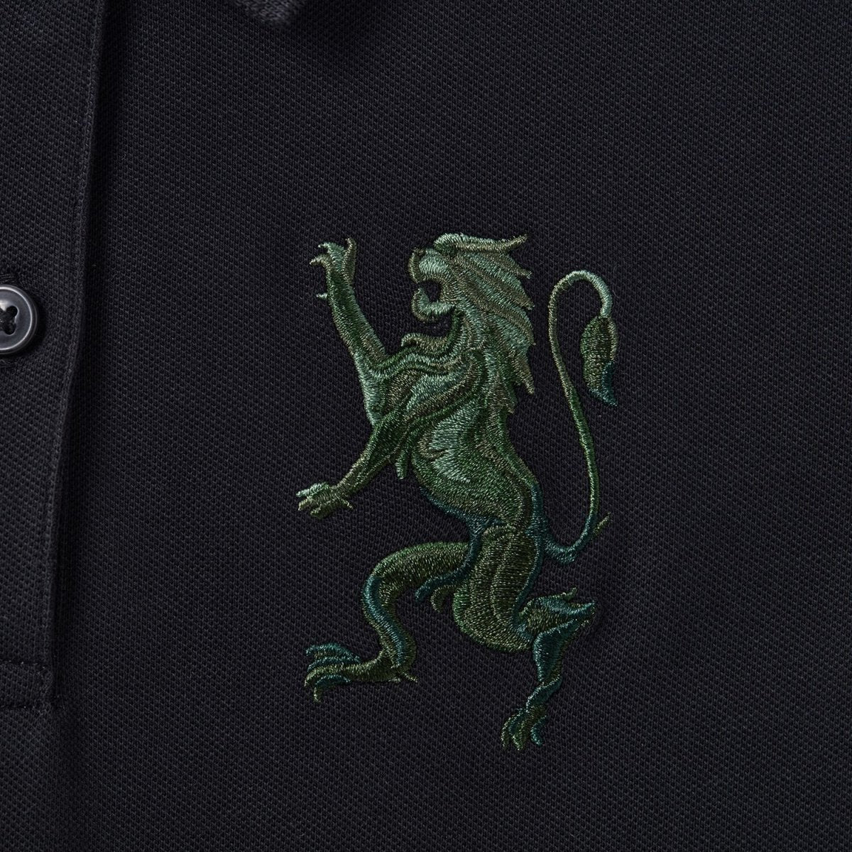 Women's Cotton Lycra 3D Lion Embroidery Polo - Giordano