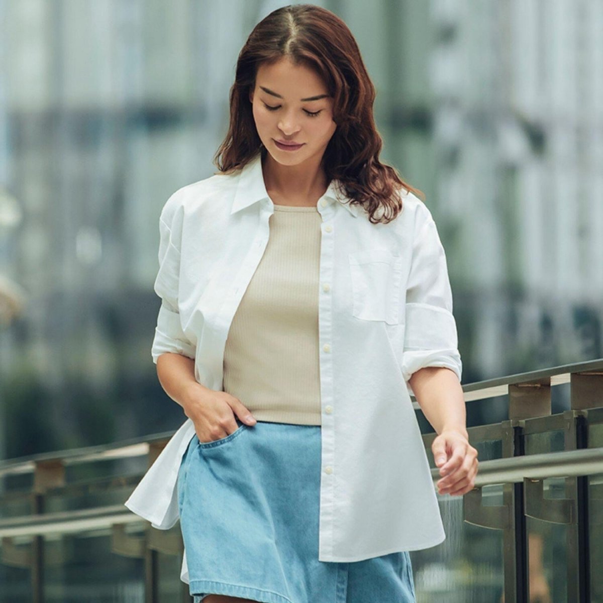 Women's Loose Fit Shirt: Oxford Fabric, Long Sleeve - Giordano
