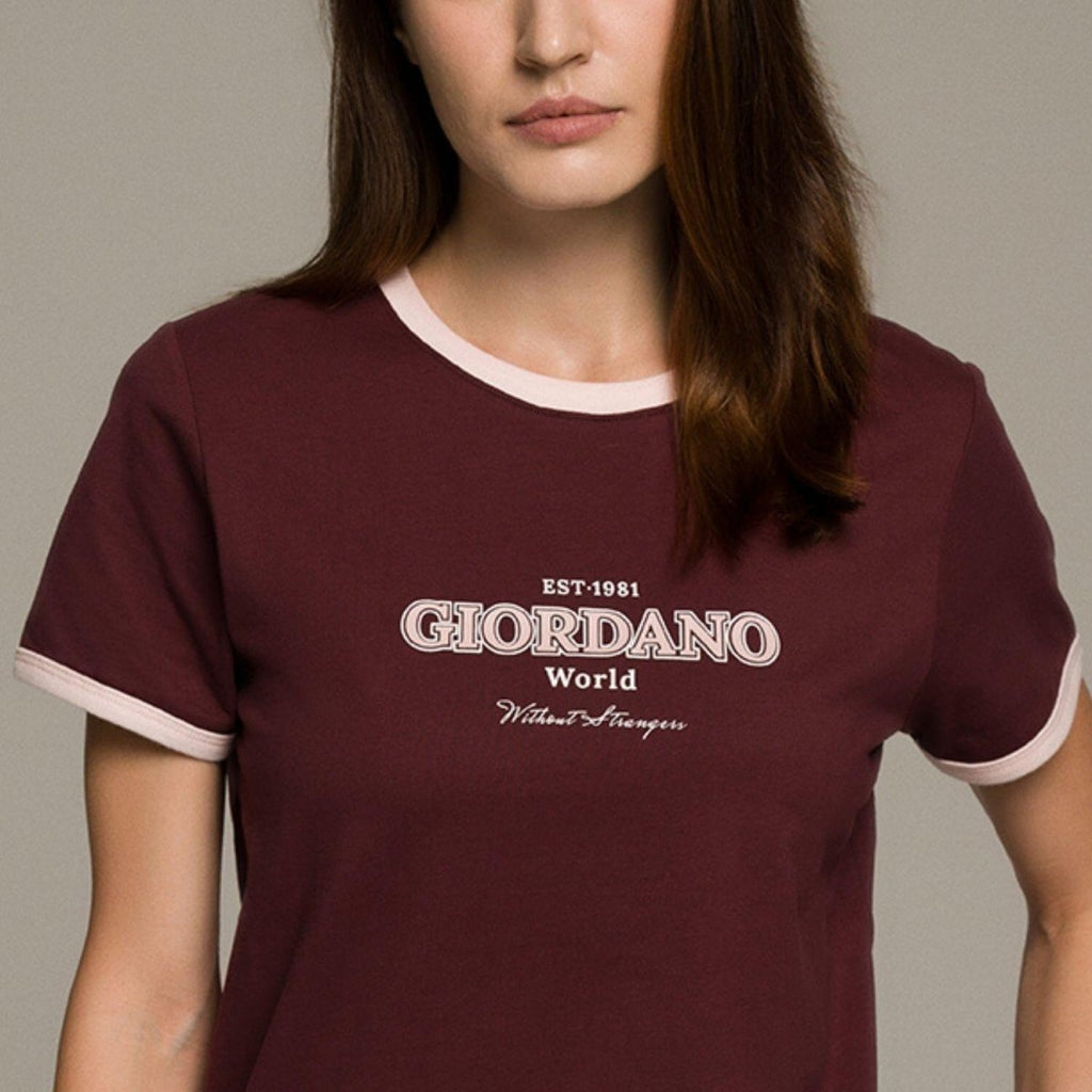 Women's Signature Print Tee | Comfort Fit Crew Neck S - Shop Giordano