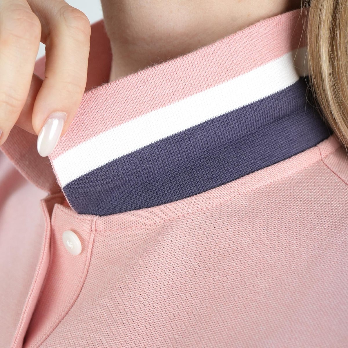 Women's Slim Fit Napoleon Embroidery Polo - Giordano