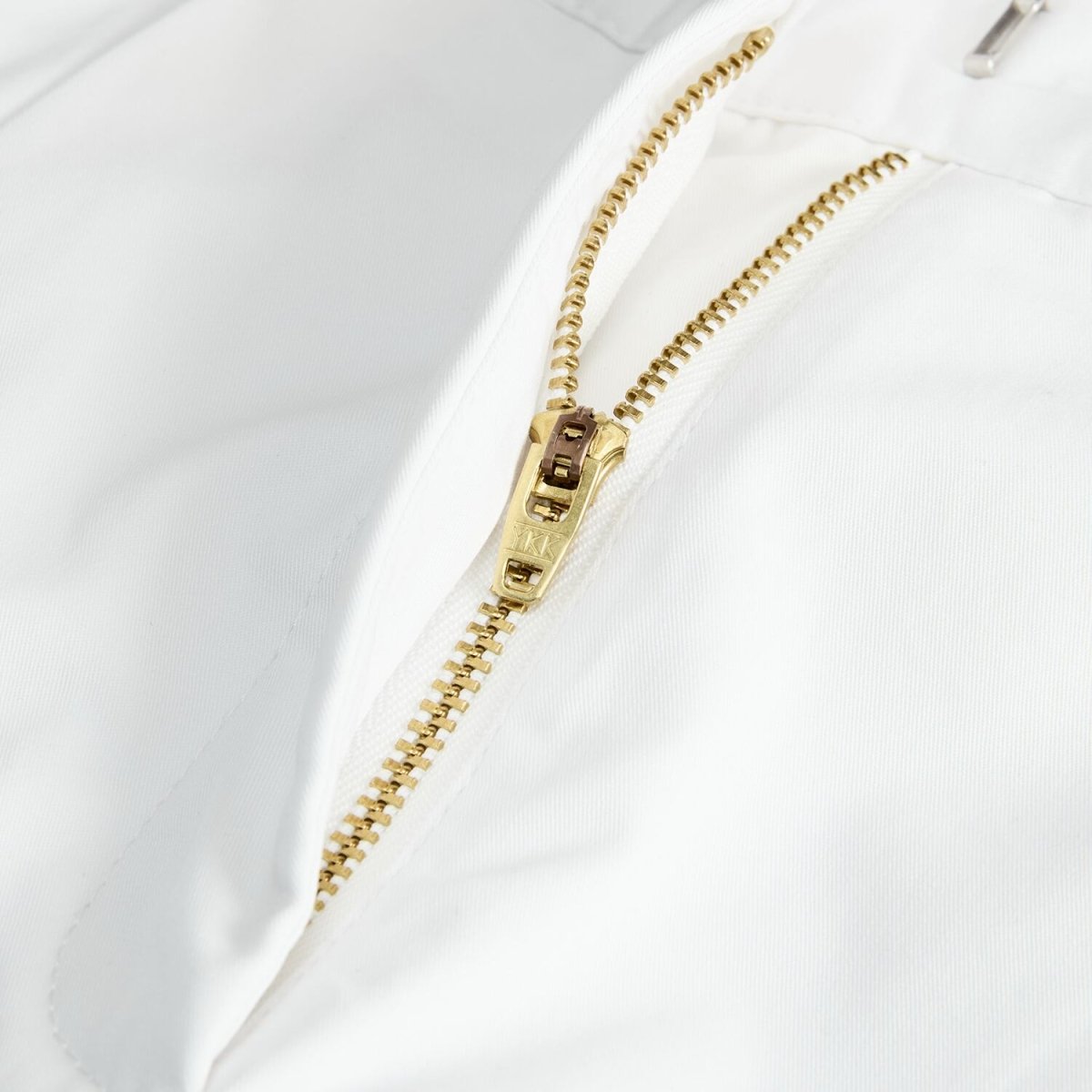 Women's Twill Wide Zipper Shorts | Korea Collection 26 - Shop Giordano